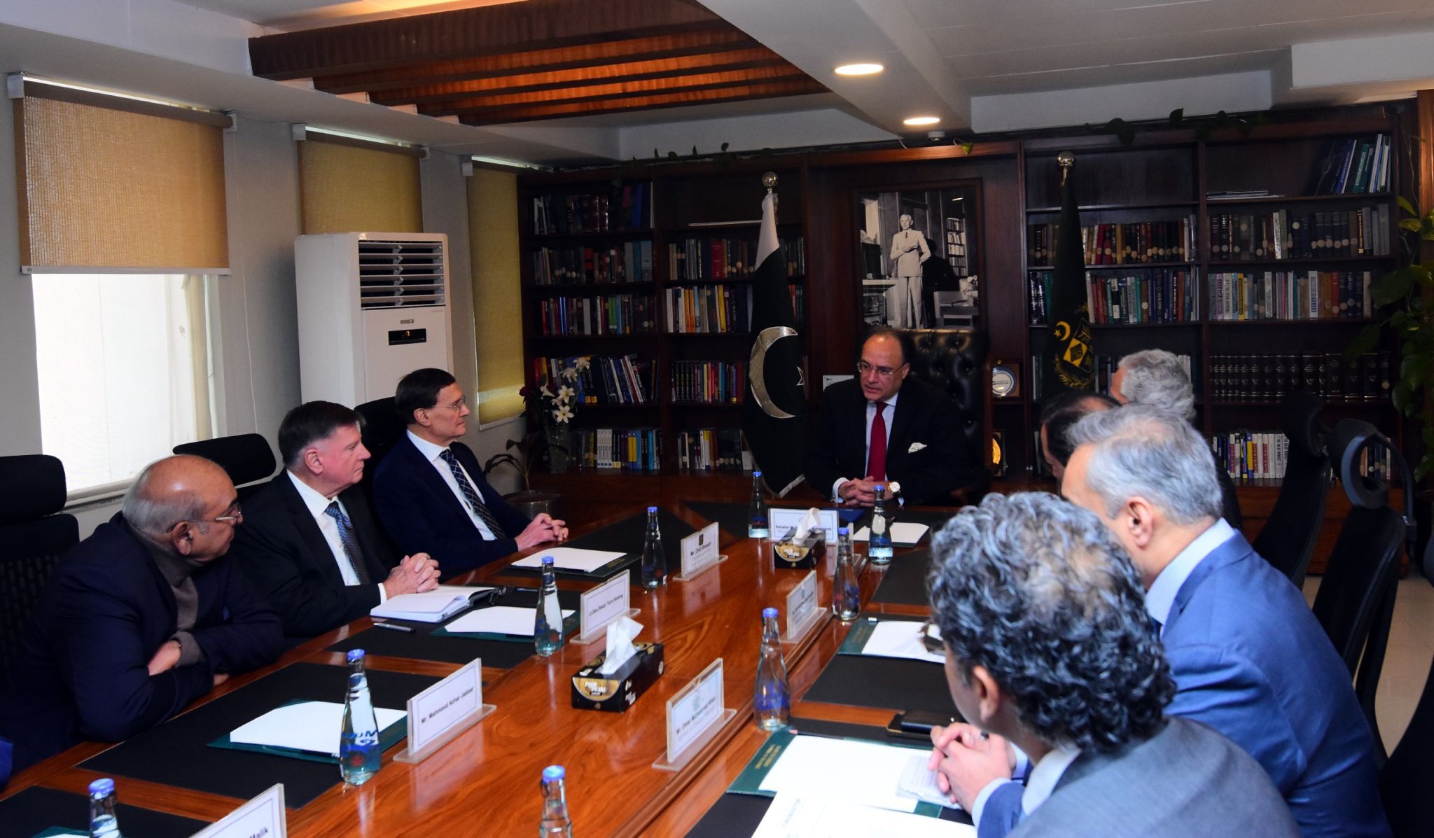 Techaccess Pakistan representatives CEO Mahmood Azhar Jabbar and CTO Tariq Hafeez Malik attend a high-level meeting with Senator Muhammad Aurangzeb, joined by a visiting delegation from Icoin Technology Inc. led by Chairman and CEO Mr. Chet Silvestri, discussing digital asset frameworks.